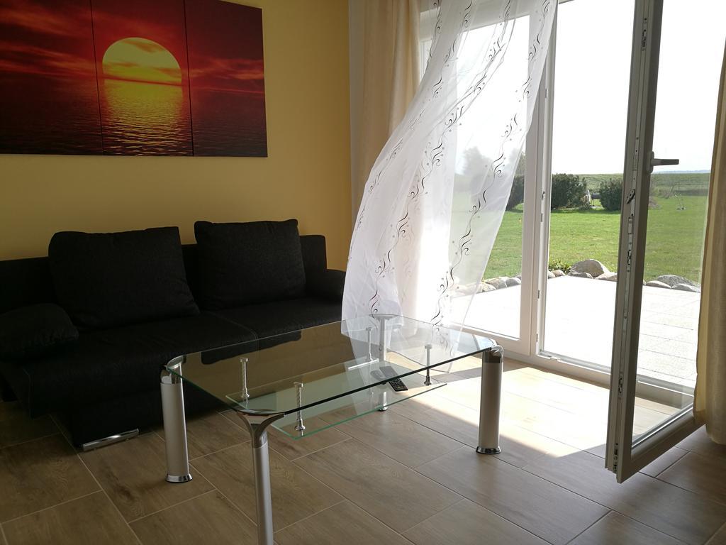 Lucys Haus 1 "Am Peeneblick" Peenemunde Bagian luar foto
